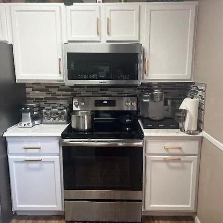 Smart Entire Loft, 3 Bedroom 2 Bath, With 3 Tv كولومبيا المظهر الخارجي الصورة