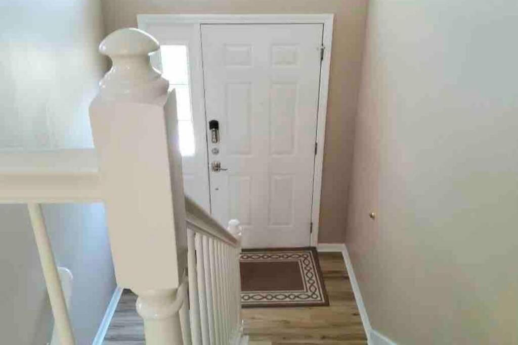 Smart Entire Loft, 3 Bedroom 2 Bath, With 3 Tv كولومبيا المظهر الخارجي الصورة