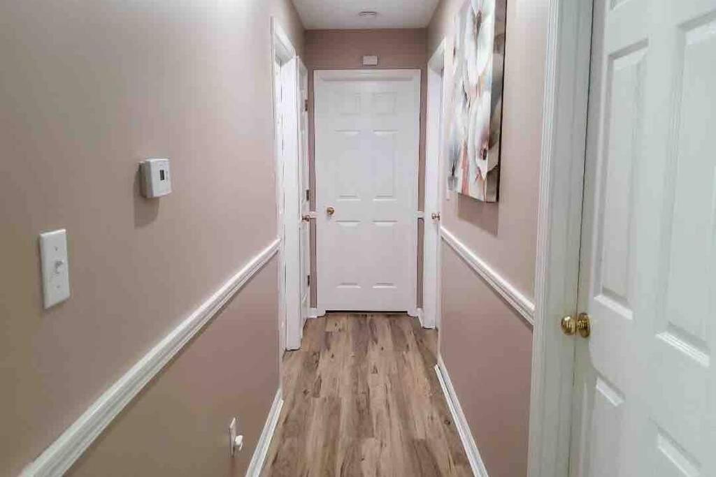 Smart Entire Loft, 3 Bedroom 2 Bath, With 3 Tv كولومبيا المظهر الخارجي الصورة