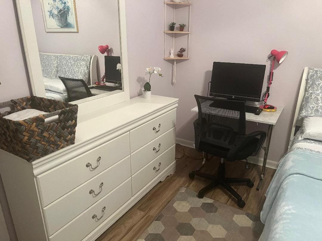 Smart Entire Loft, 3 Bedroom 2 Bath, With 3 Tv كولومبيا المظهر الخارجي الصورة