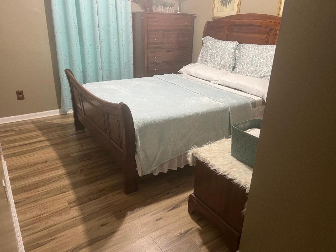 Smart Entire Loft, 3 Bedroom 2 Bath, With 3 Tv كولومبيا المظهر الخارجي الصورة